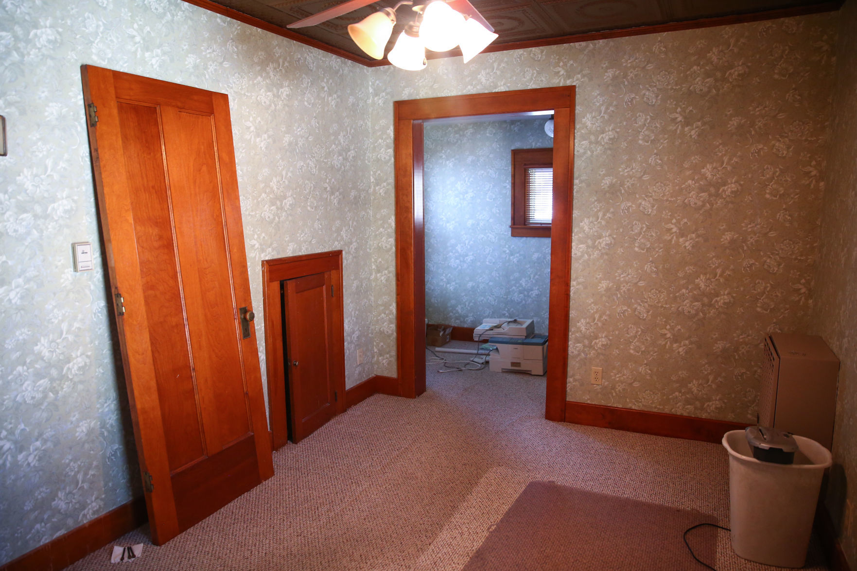 204 Seventh St. NW - Mason City (9).jpg